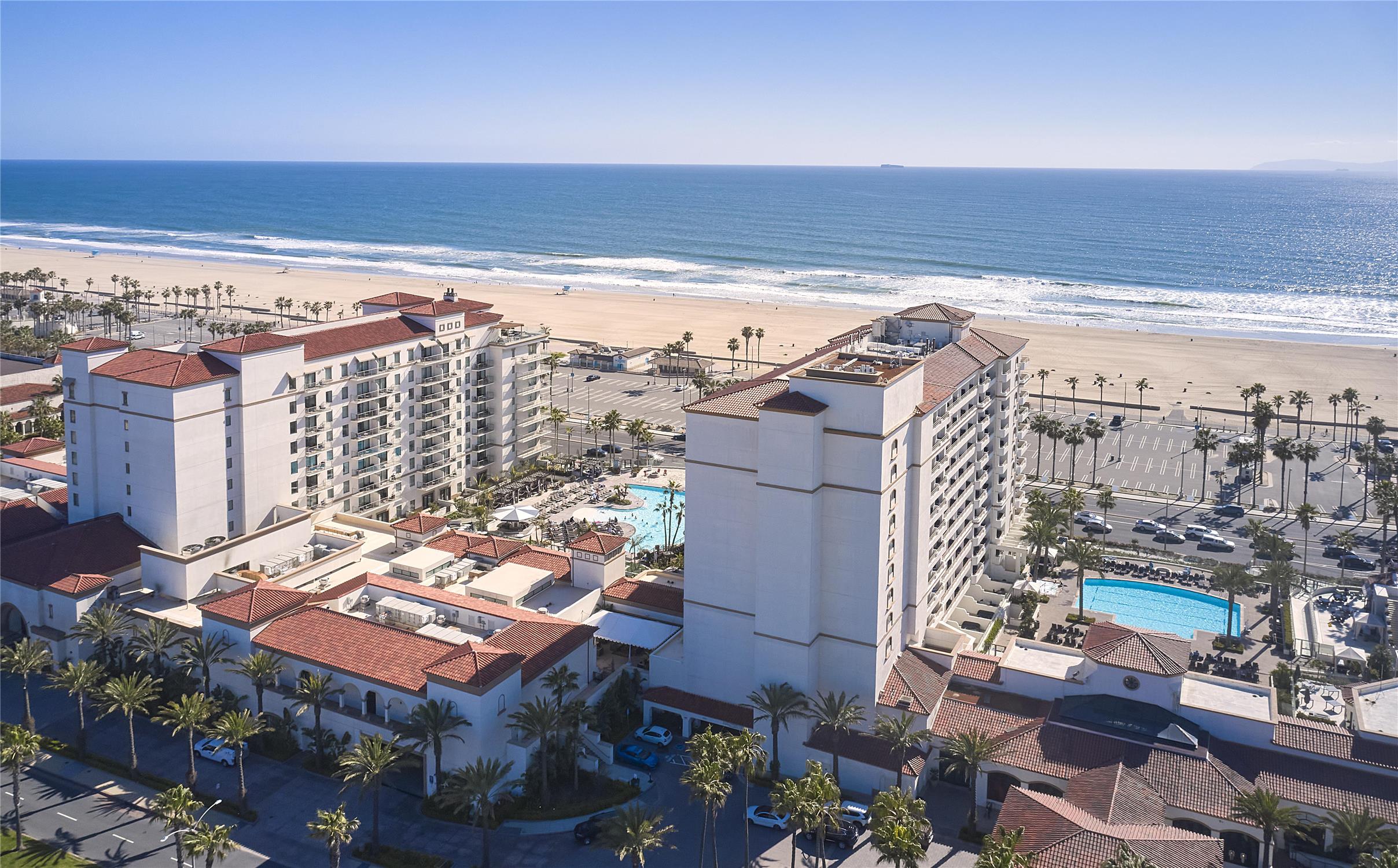 The Waterfront Beach Resort, a Hilton Hotel 1