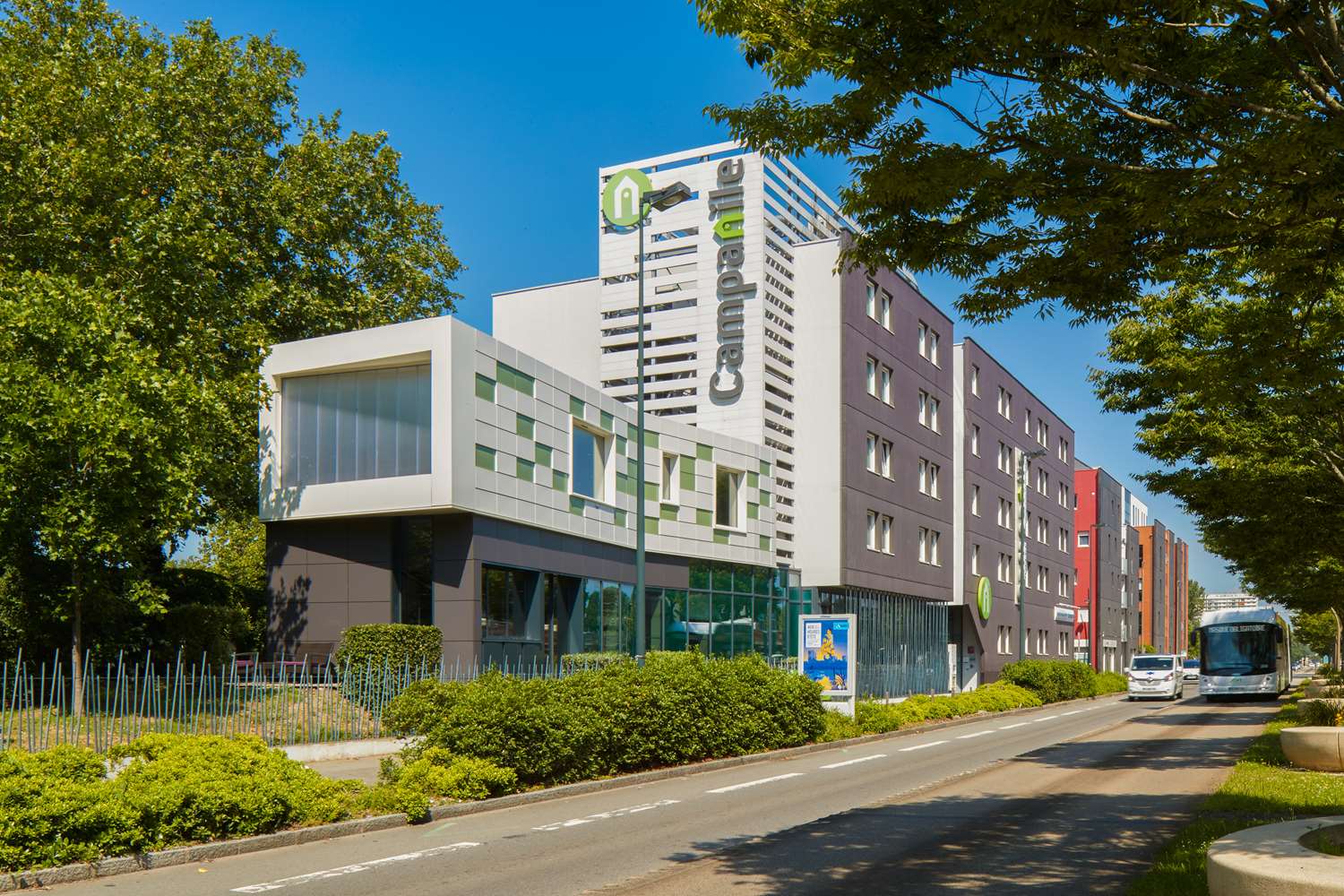 Campanile Nantes Centre 2