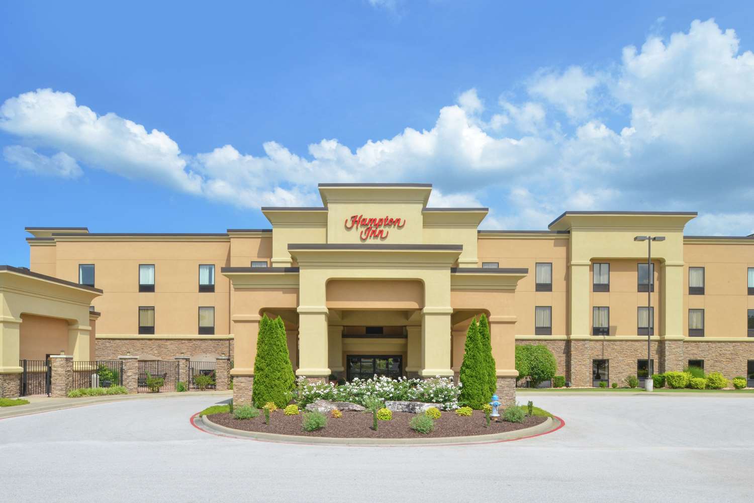 Hampton Inn Harrison 1