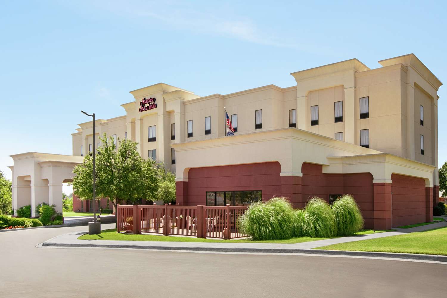 Hampton Inn & Suites Lawton 1
