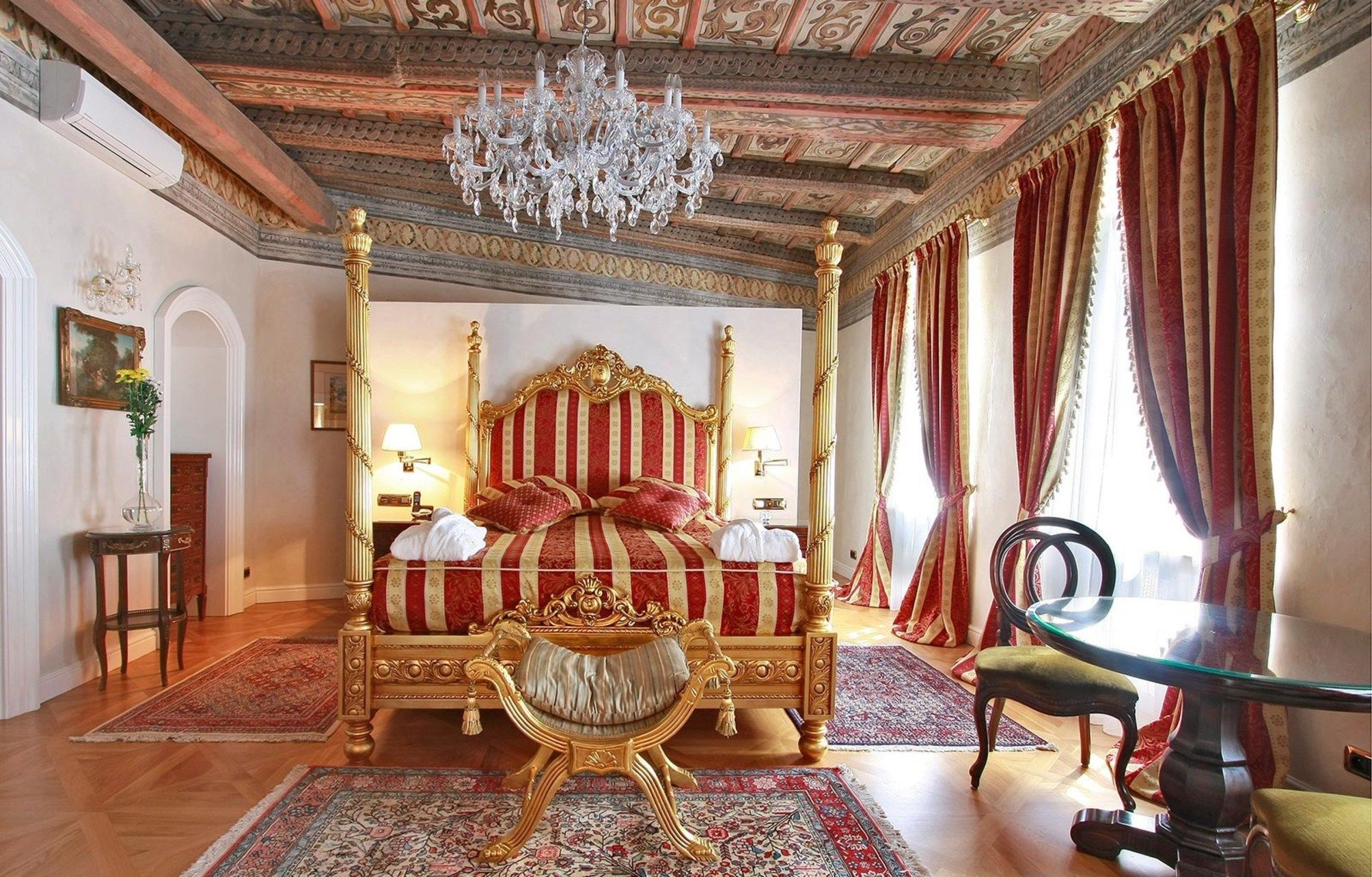 Alchymist Prague Castle Suites Hotel 2