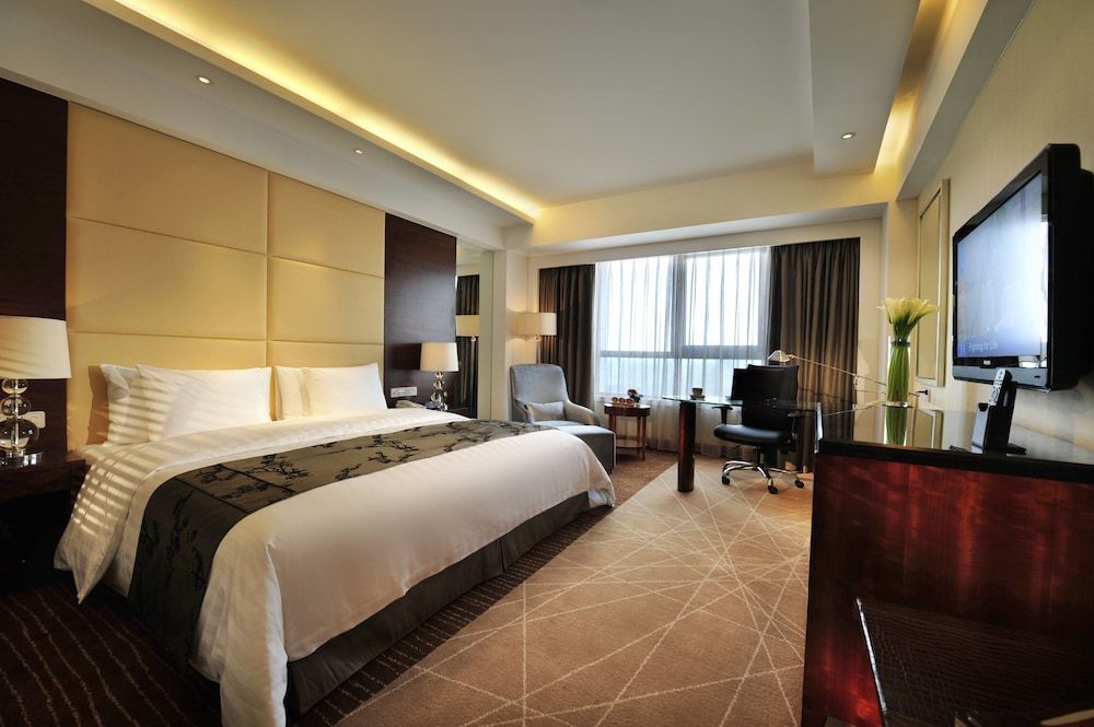 Crowne Plaza BEIJING INTERNATIONAL AIRPORT by IHG 2