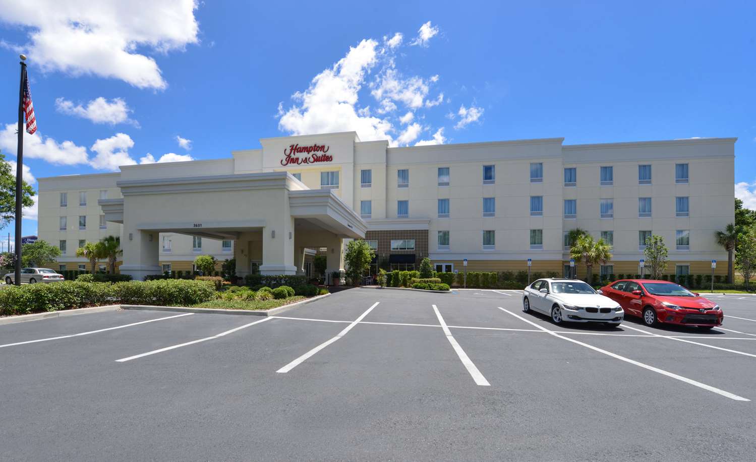 Hampton Inn & Suites Ocala 2