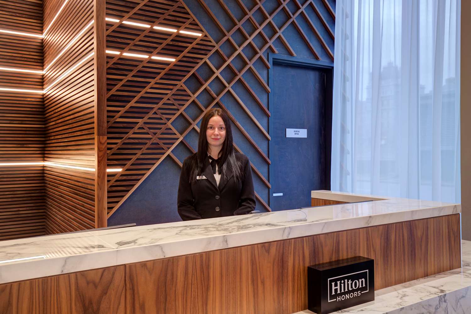 Homewood Suites By Hilton Montreal Downtown 2