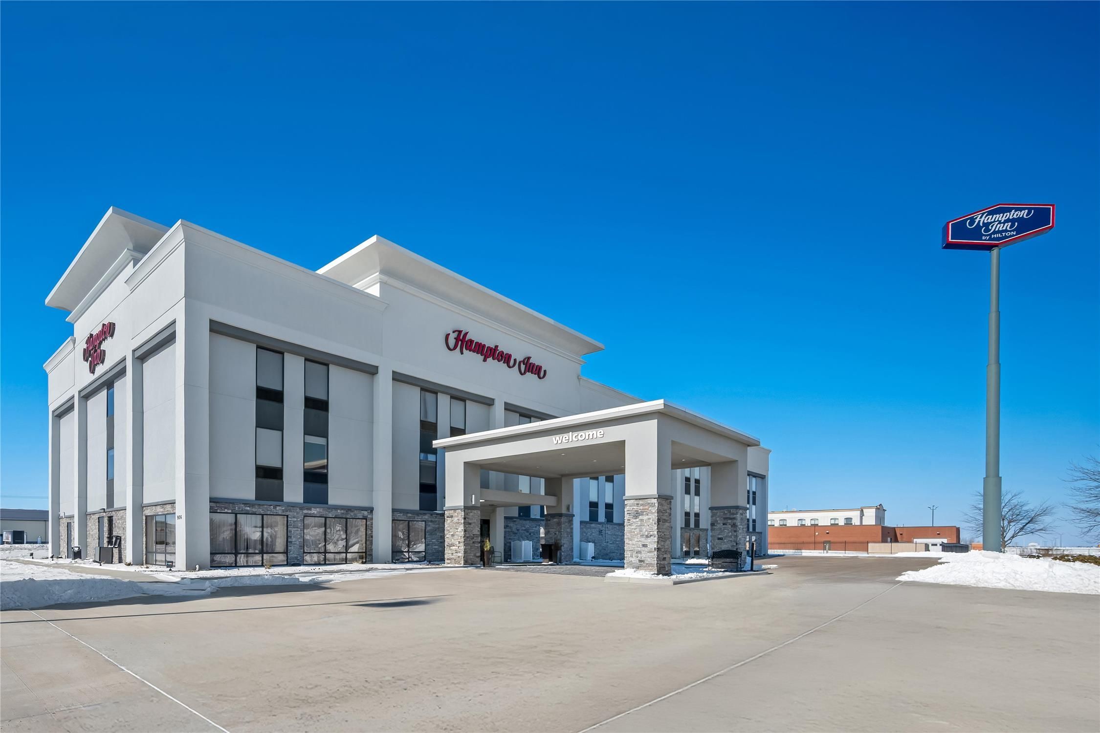 Hampton Inn Bloomington West 1