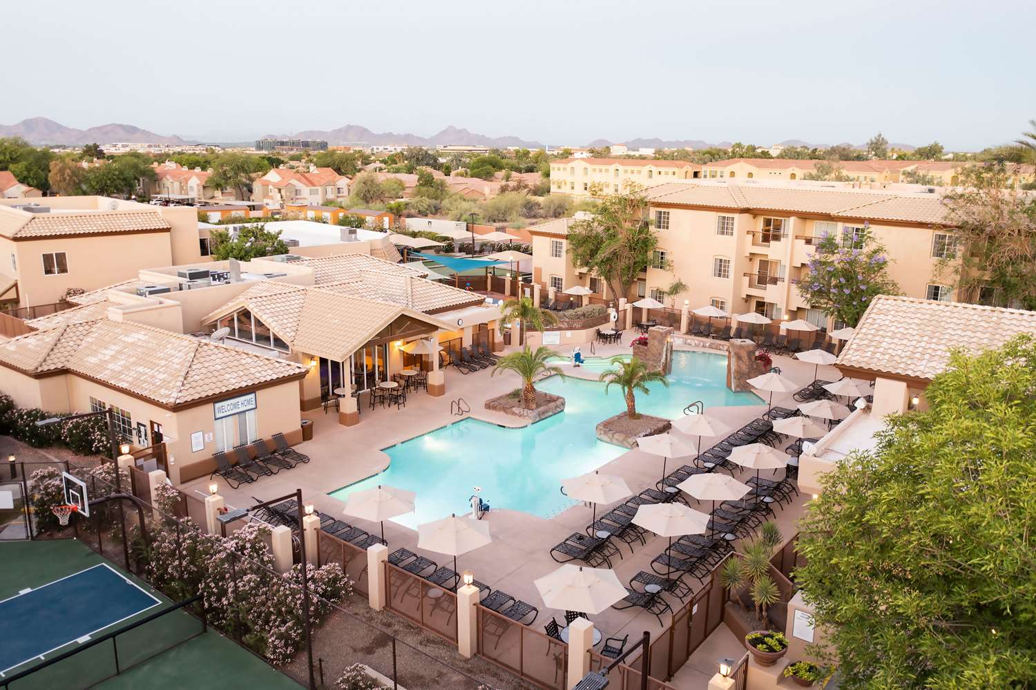 Hilton Vacation Club Scottsdale Villa Mirage 1