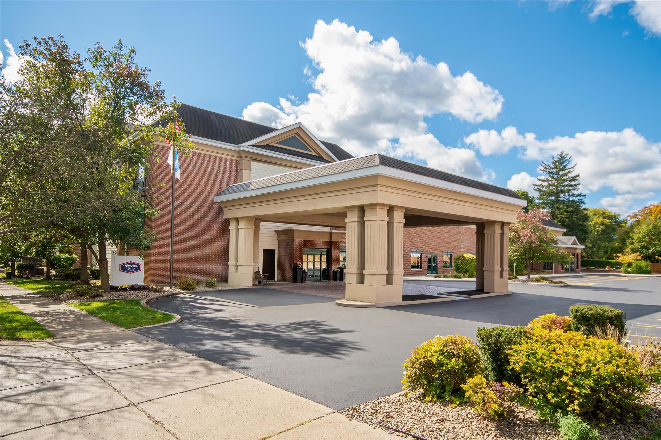 Hampton Inn East Aurora, NY 1