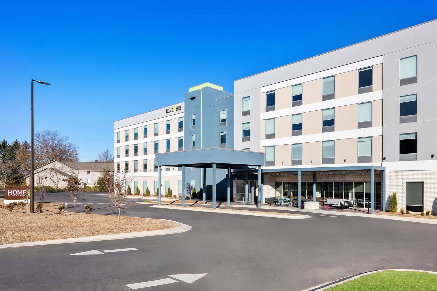 Home2 Suites By Hilton Hendersonville 1