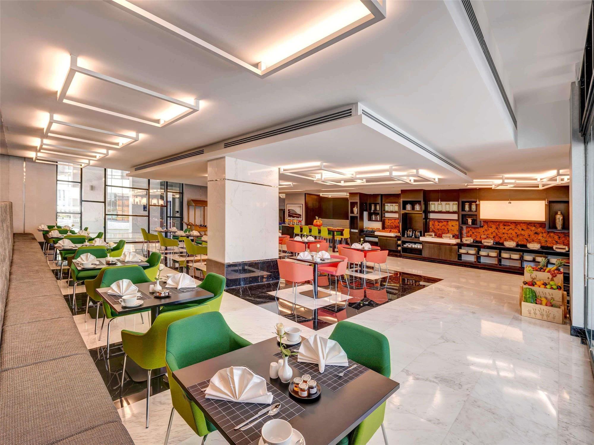 Novotel Sharjah Expo Centre 2