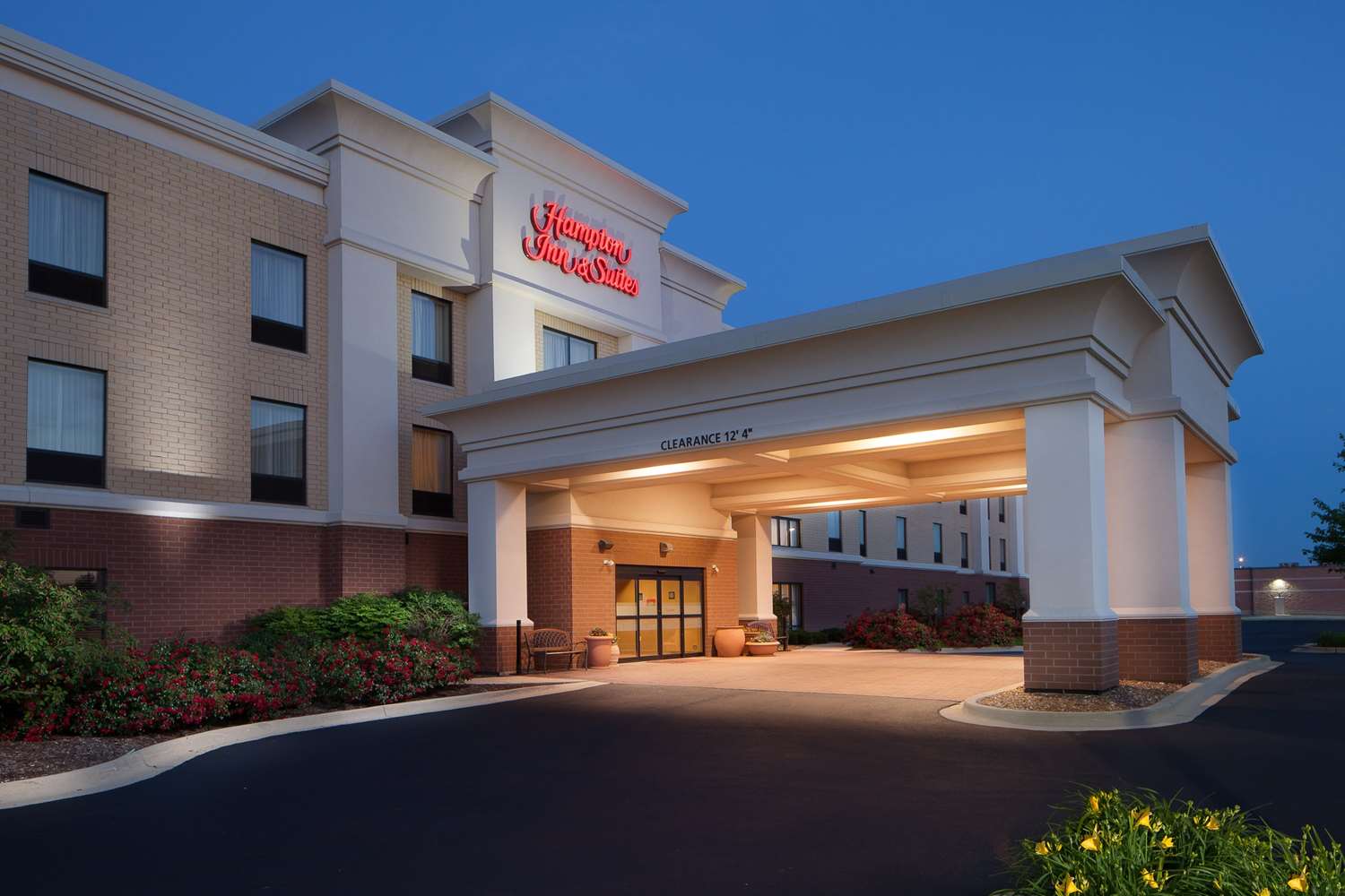 Hampton Inn & Suites Chicago/St. Charles 1