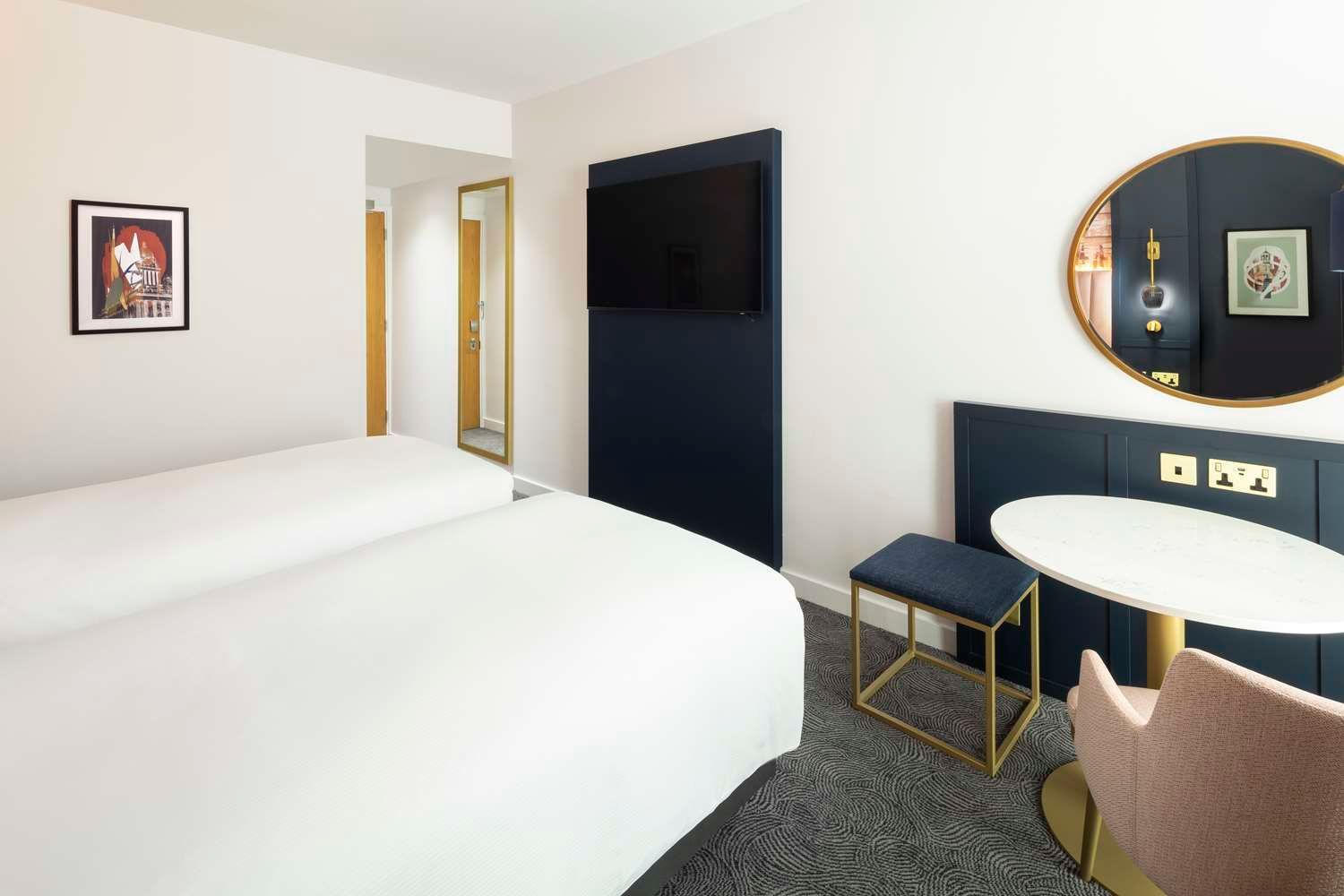 Zimmer mit 2 einzelbetten