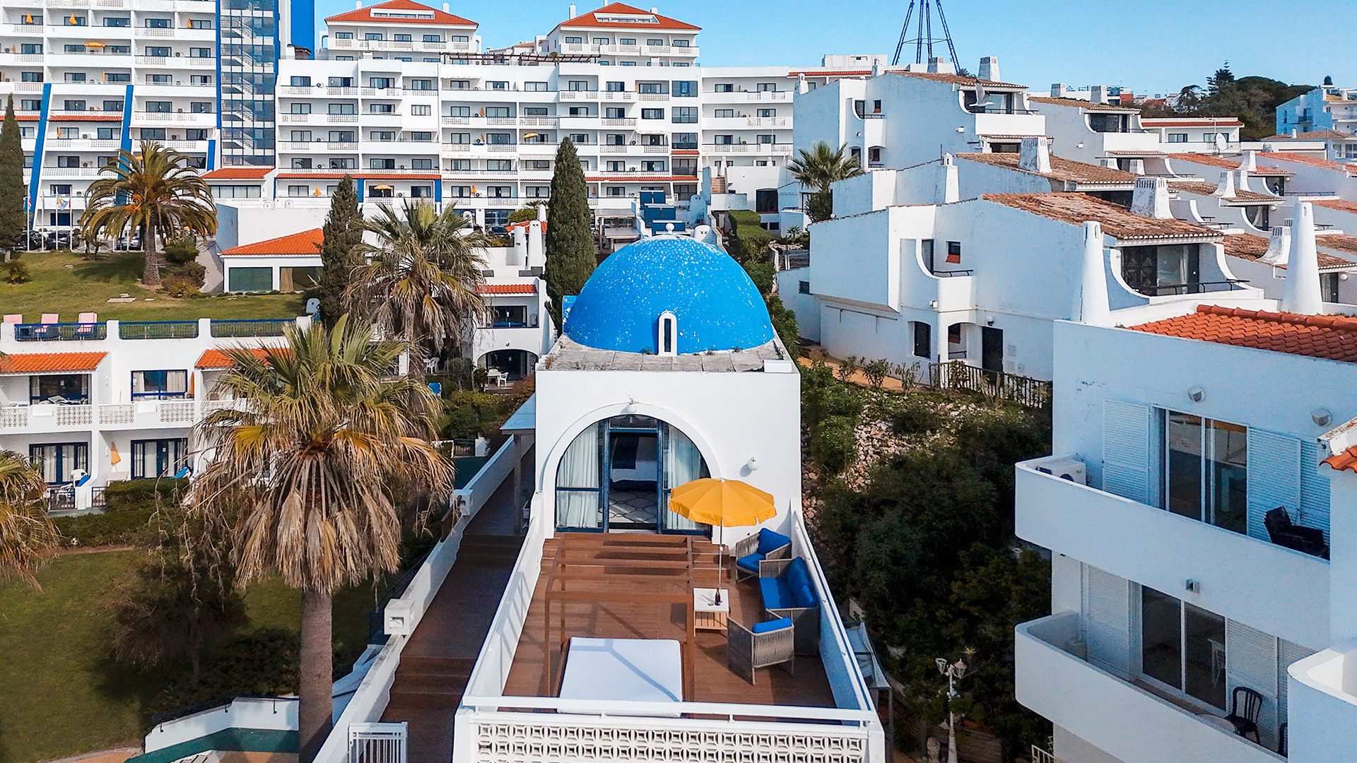 Monicca Collection Oura View Suites 2