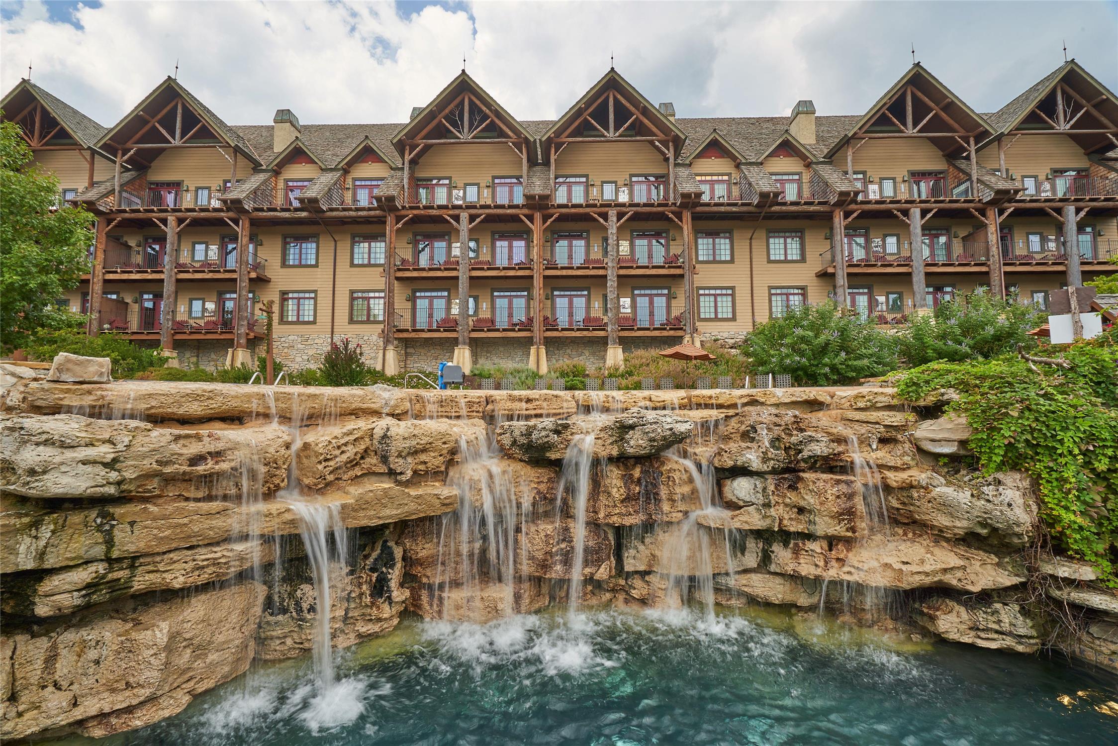 Hilton Grand Vac Club Wilderness Club at Big Cedar Ridgedale 1