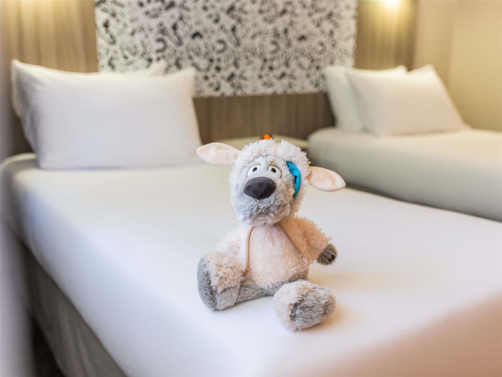 Ibis Styles Lyon Gorge de Loup Saphir 1