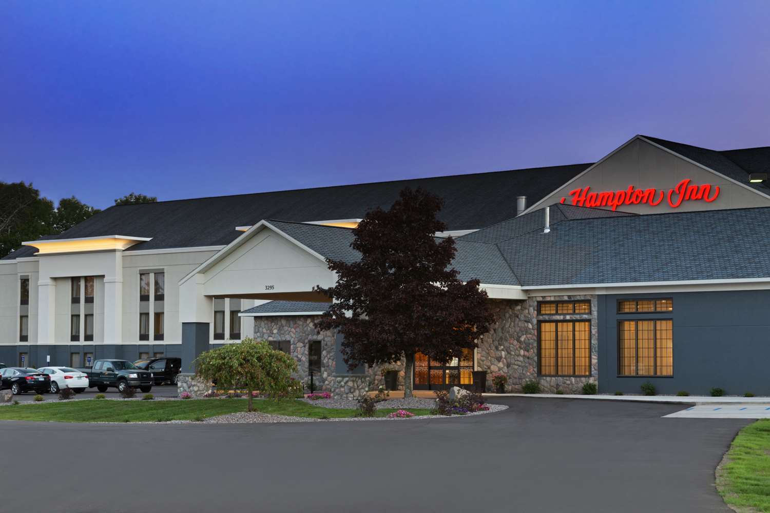 Hampton Inn Sault Ste Marie, MI 1