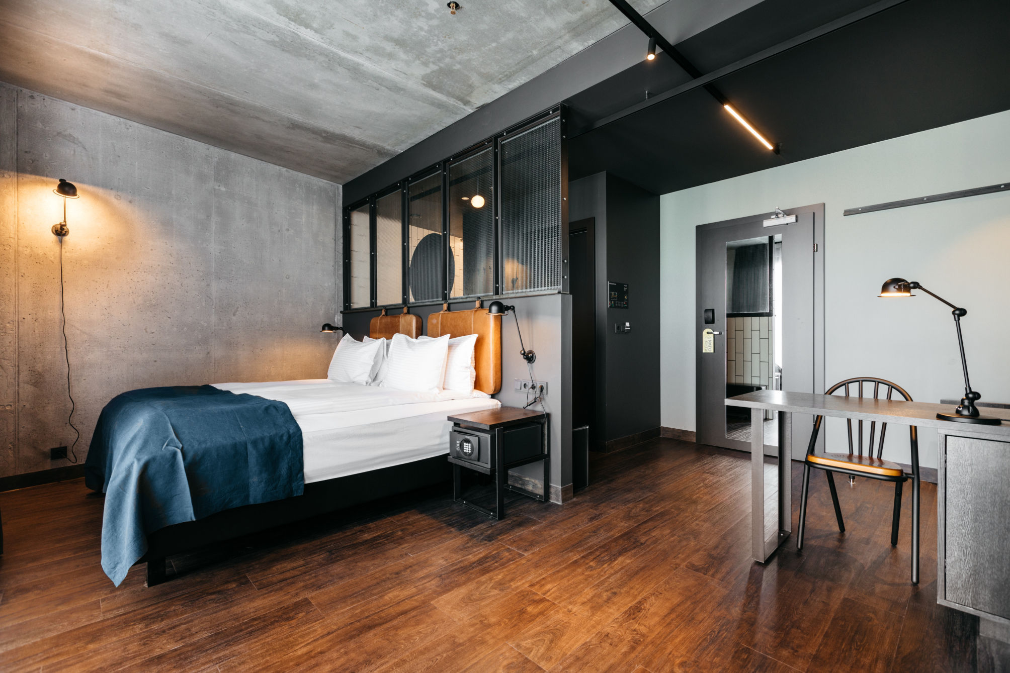 Exeter Hotel 2