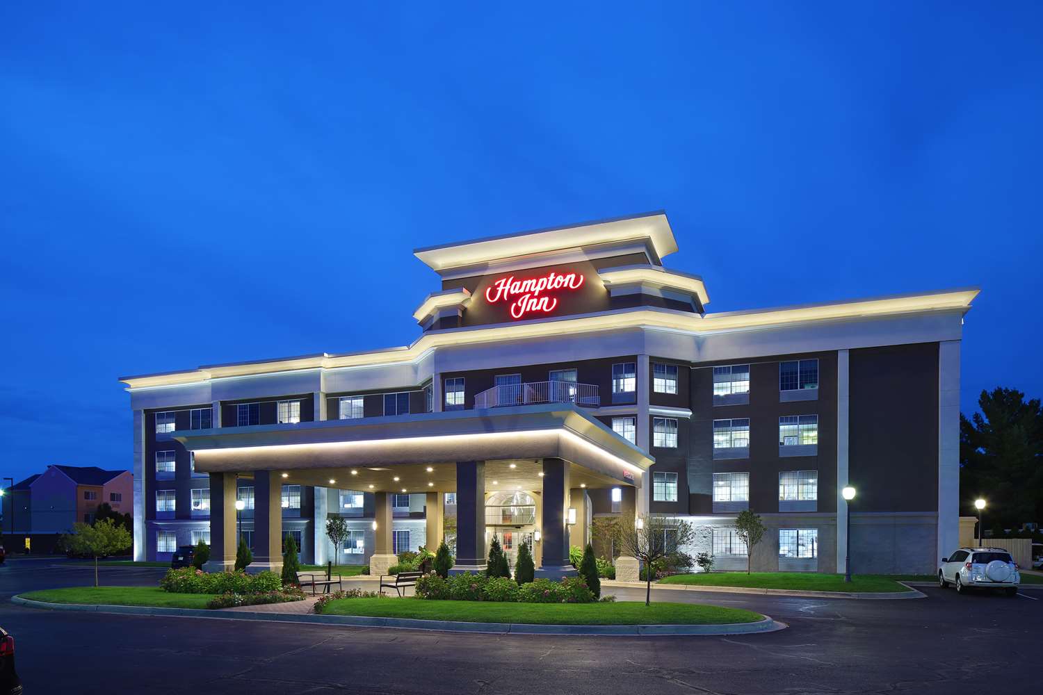 Hampton Inn Holland 2