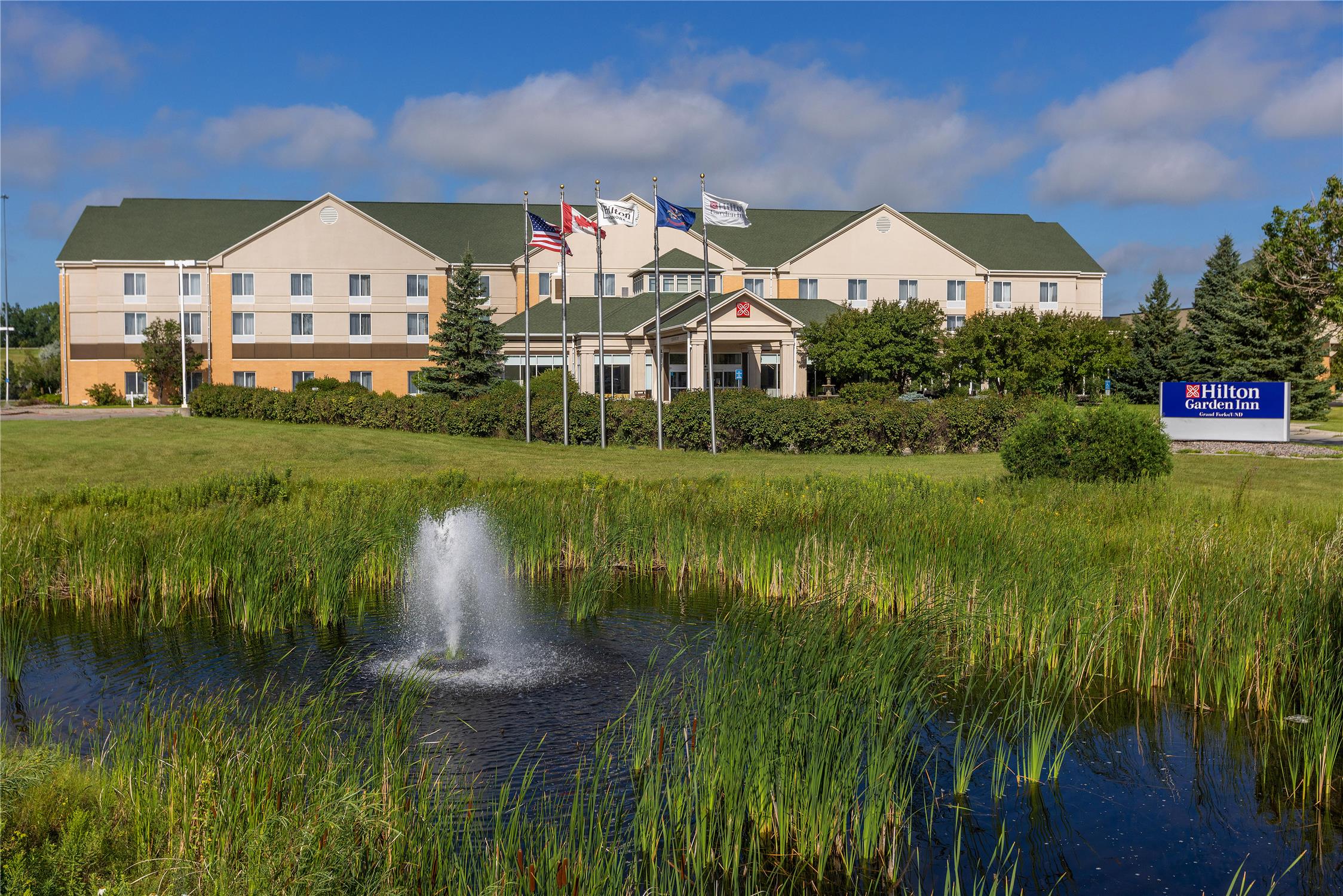 Hilton Garden Inn Grand Forks-Und 2