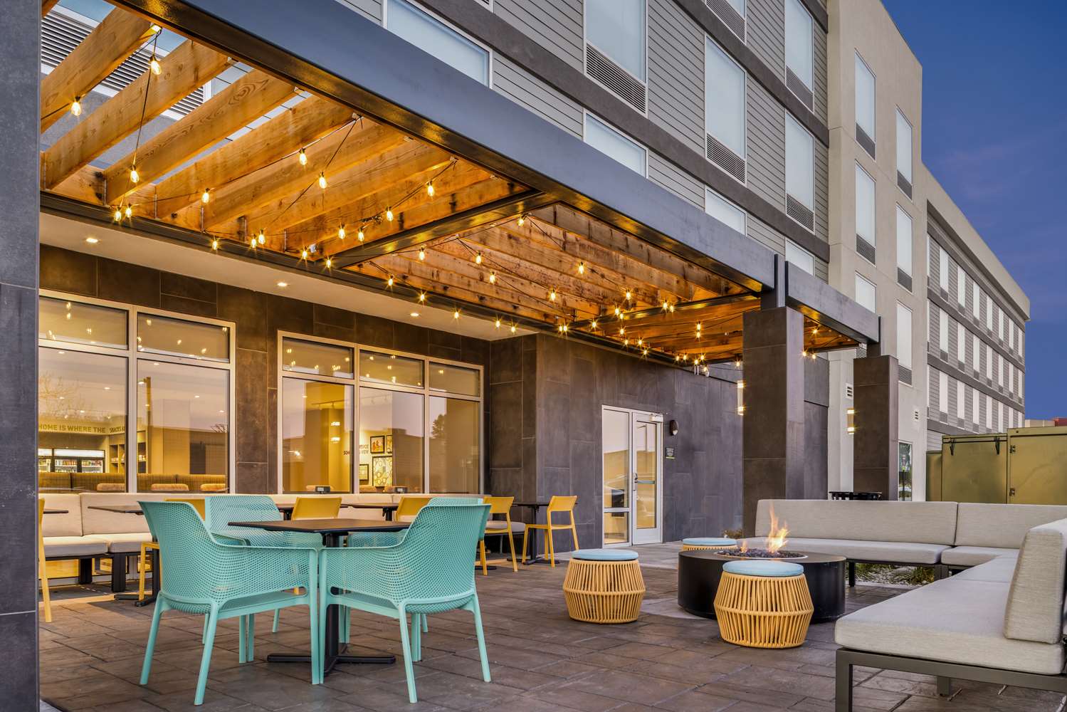 Home2 Suites By Hilton Colorado Springs Airport 2
