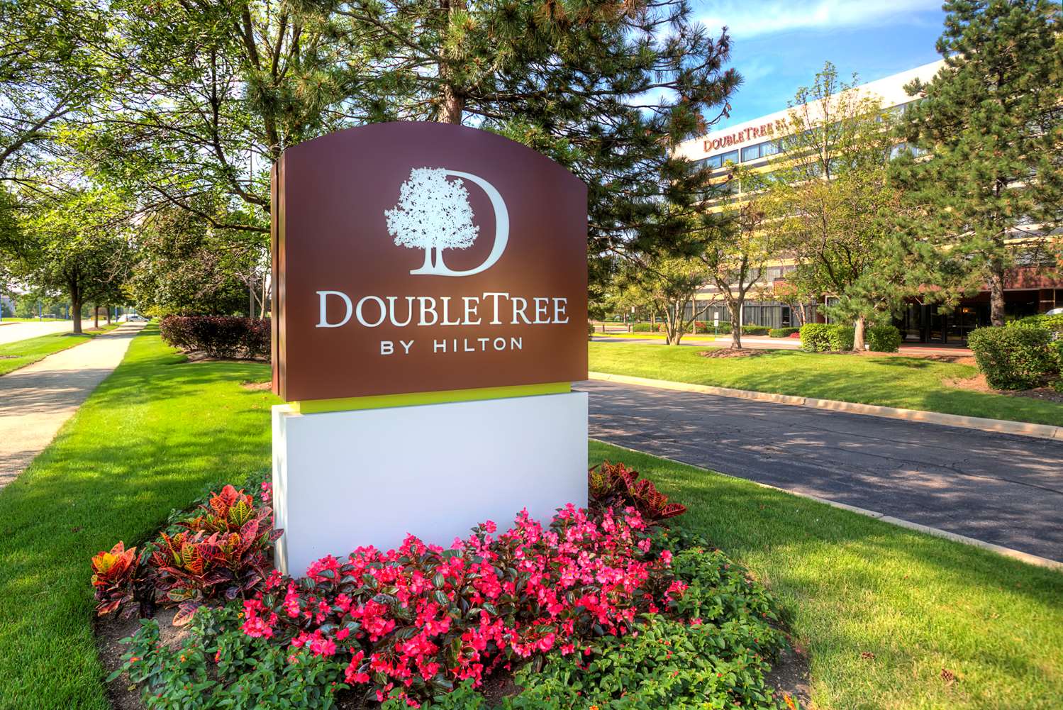 DoubleTree by Hilton Chicago Schaumburg 2