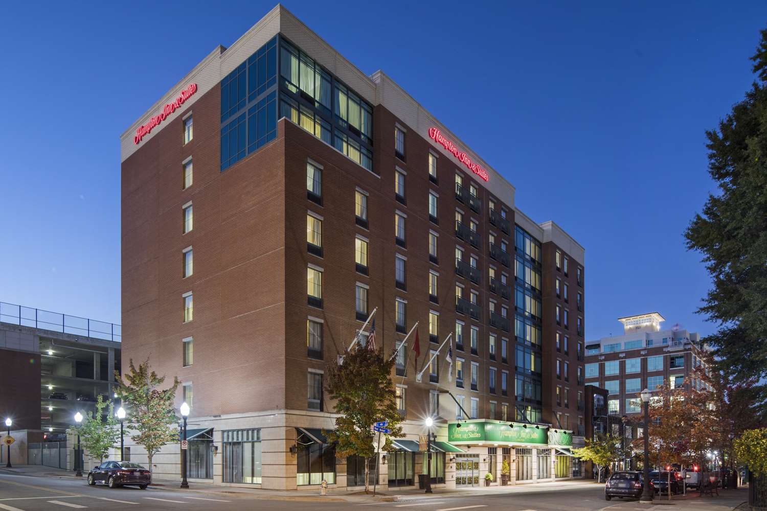 Hampton Inn & Suites Little Rock-Downtown 2