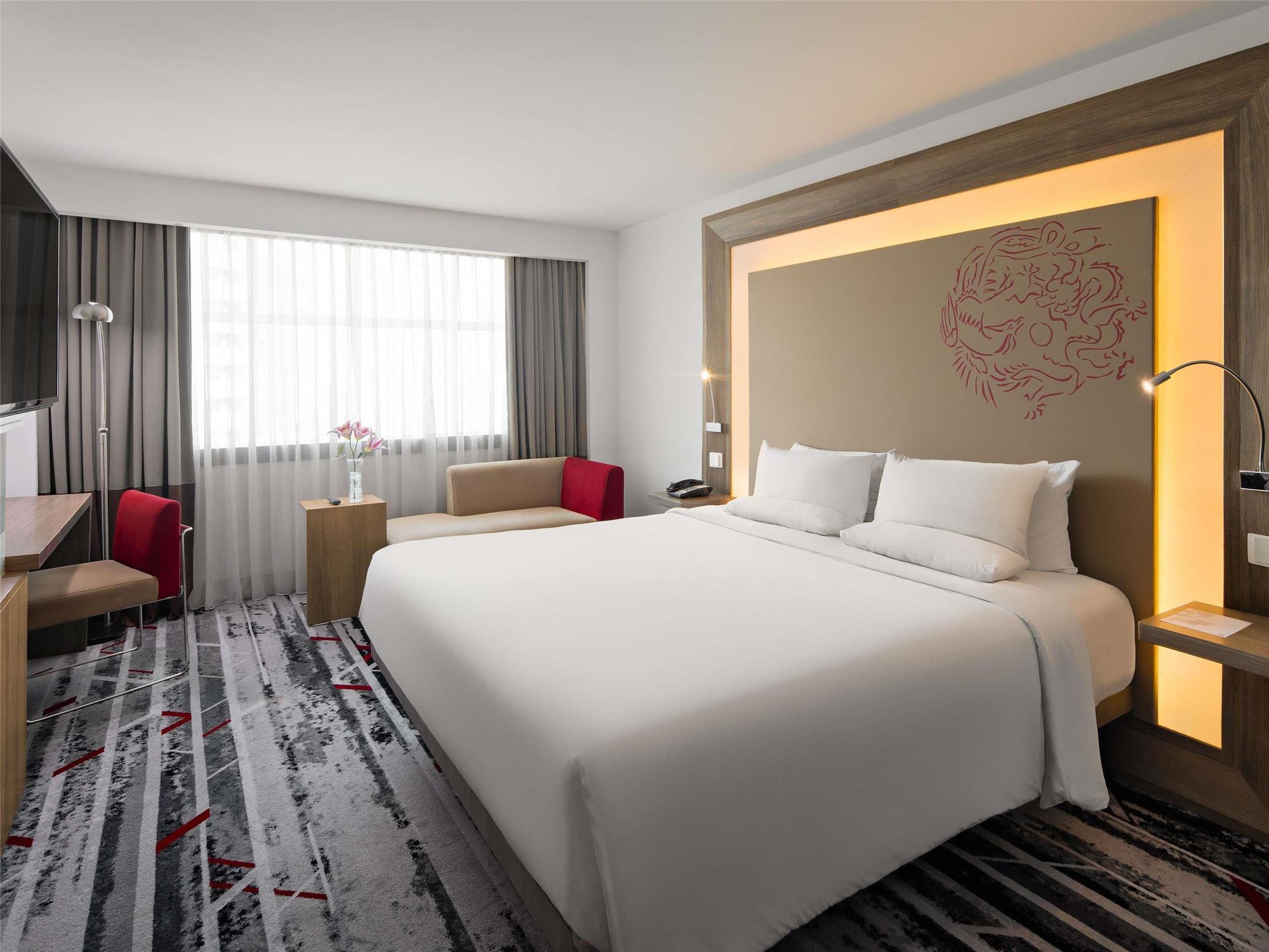 Novotel Jakarta Gajah Mada 2