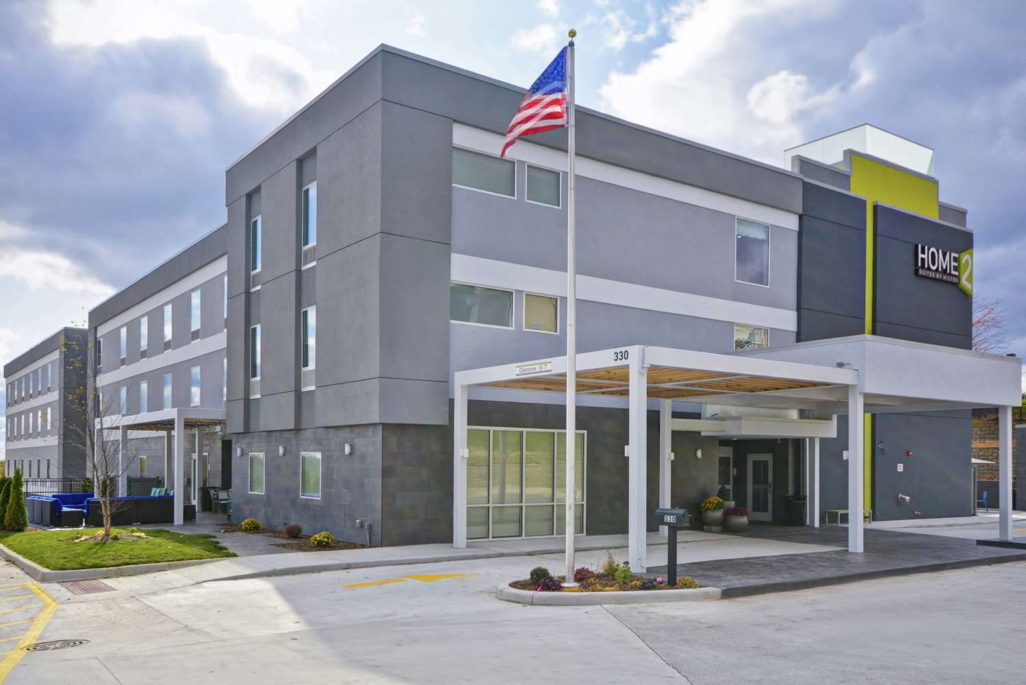 Home2 Suites By Hilton Grand Rapids North 1