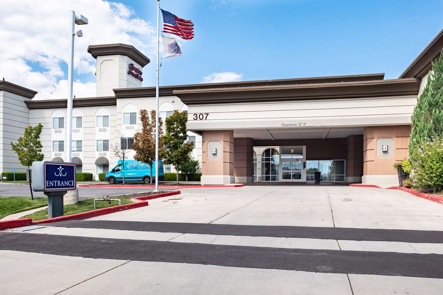 Hampton Inn & Suites Salt Lake City Airport 1