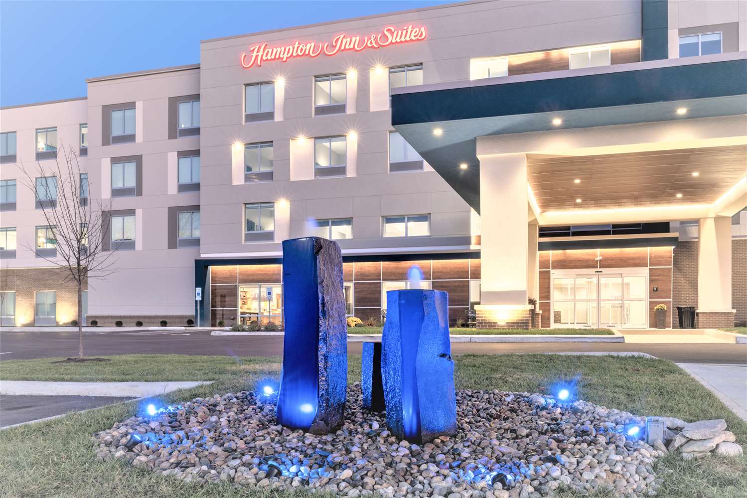 Hampton Inn & Suites Cincinnati West, Oh 1