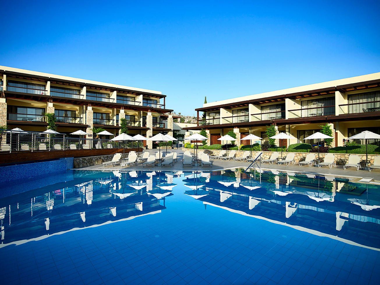 Island Blue Hotel 2