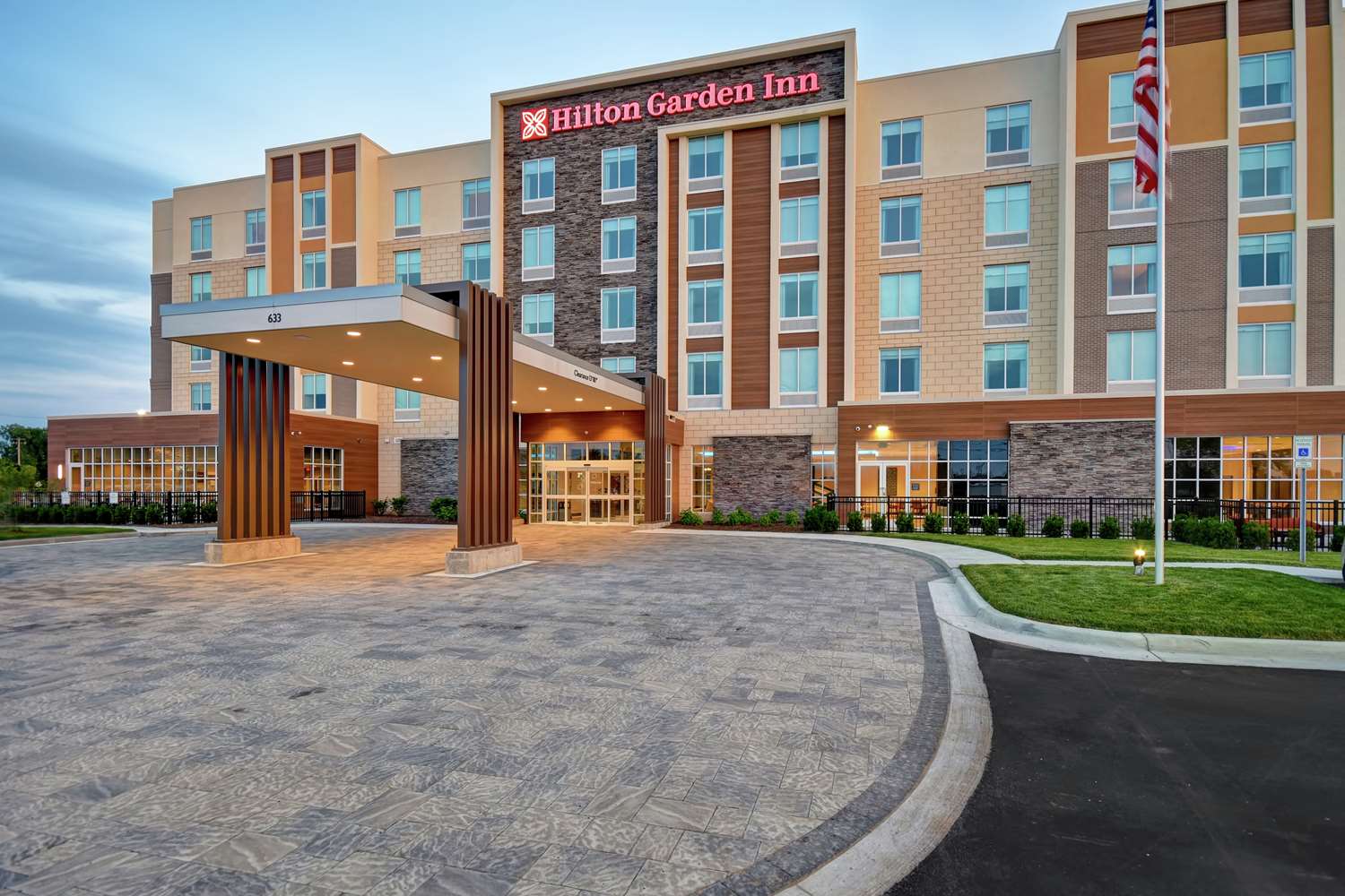 Hilton Garden Inn Lansing West 1