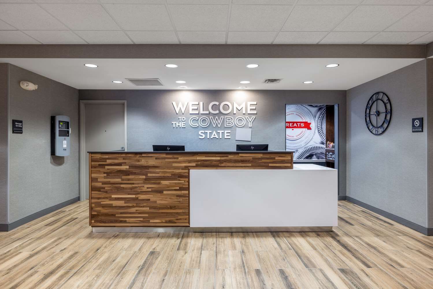 Hampton Inn & Suites Casper 2