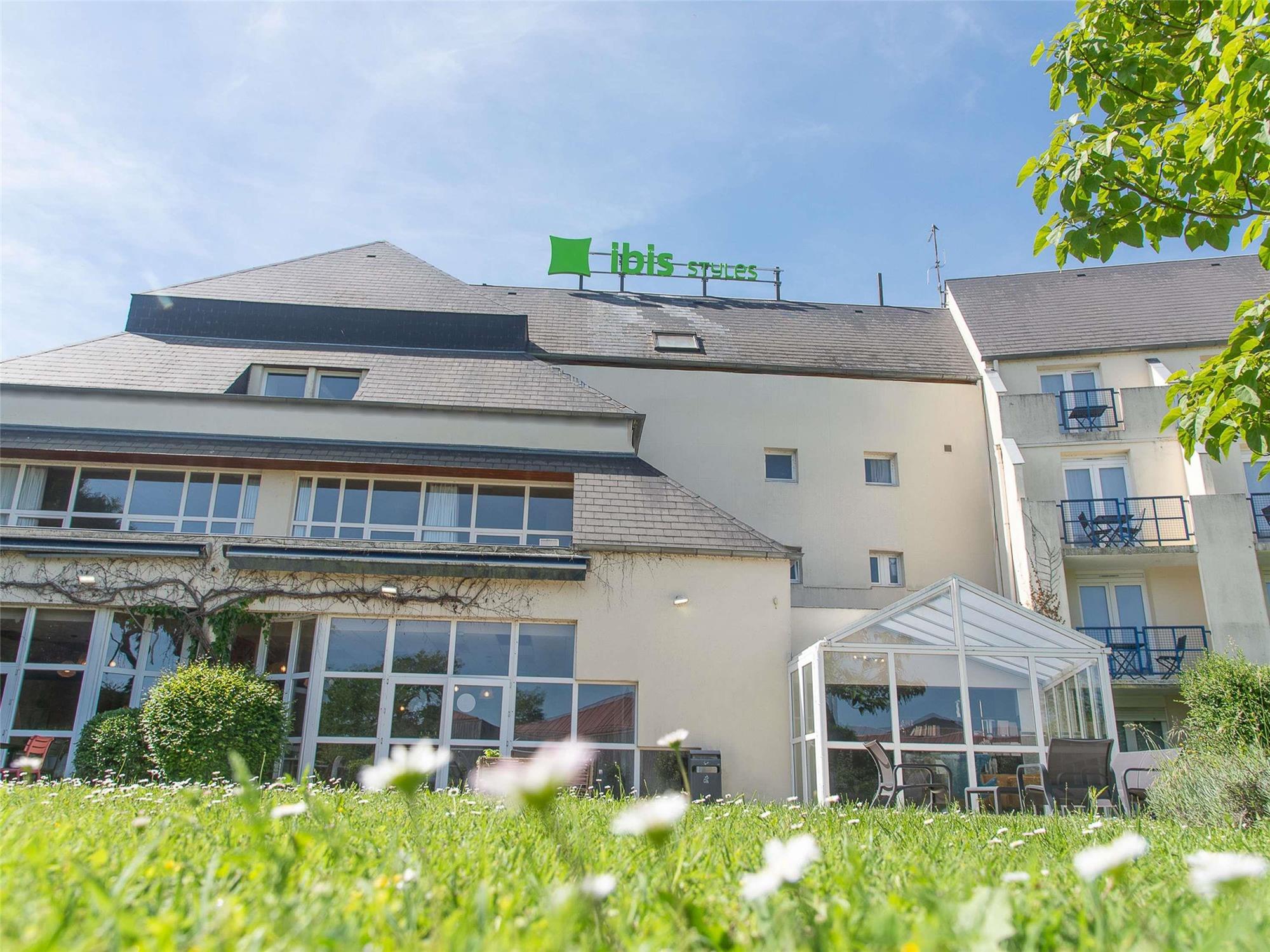 ibis Styles Chinon 1