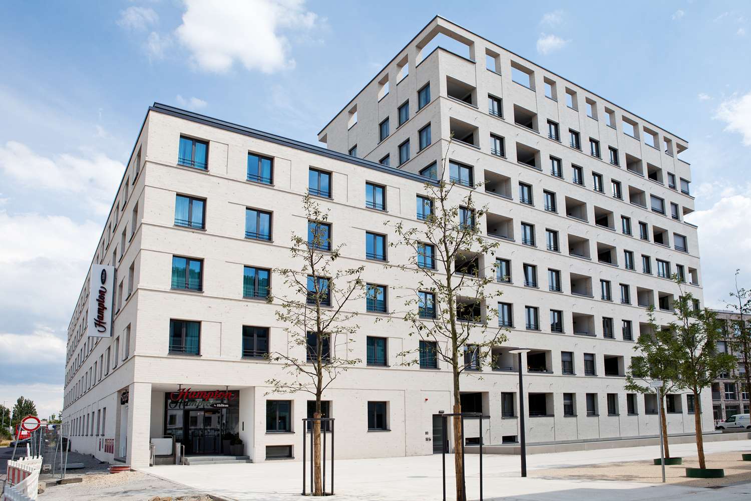 Hampton By Hilton Regensburg 2