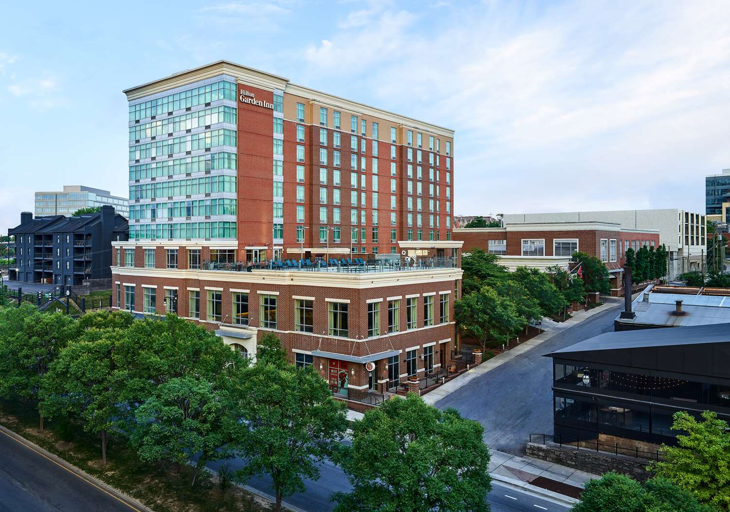 Hilton Garden Inn Nashville Downtown/Convention Center 1
