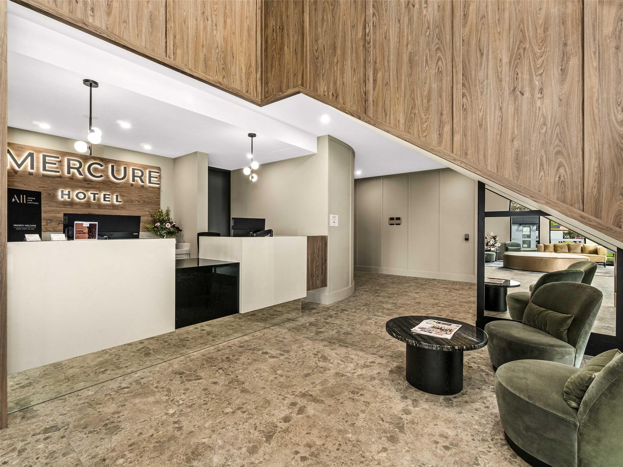 Mercure Pakenham 2