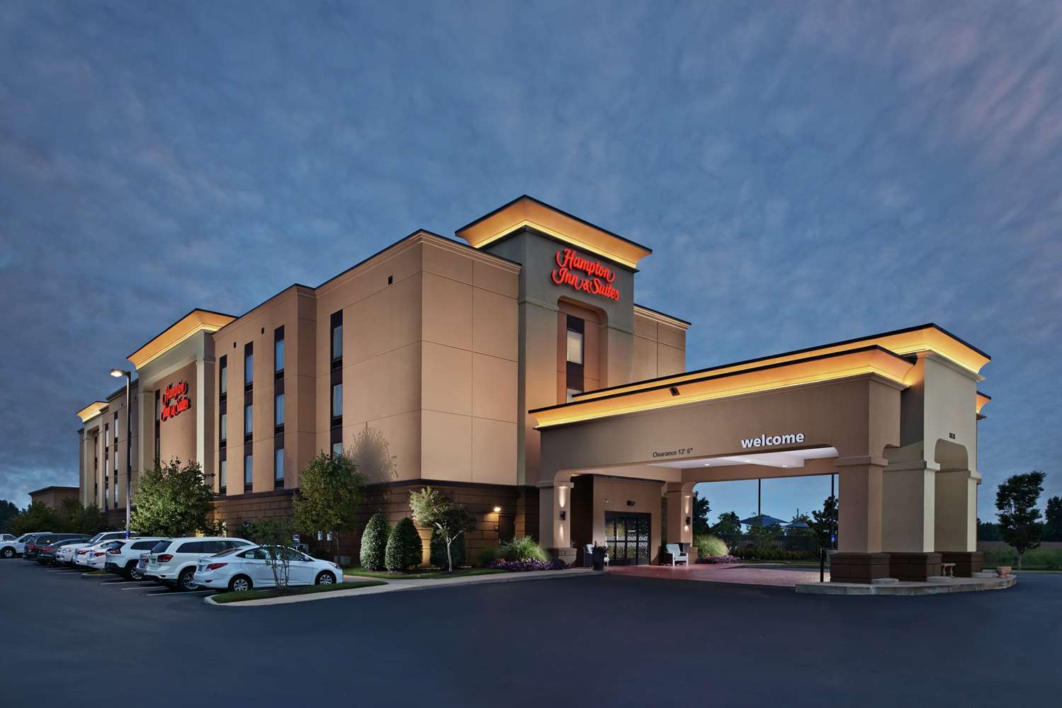 Hampton Inn & Suites Millington 1