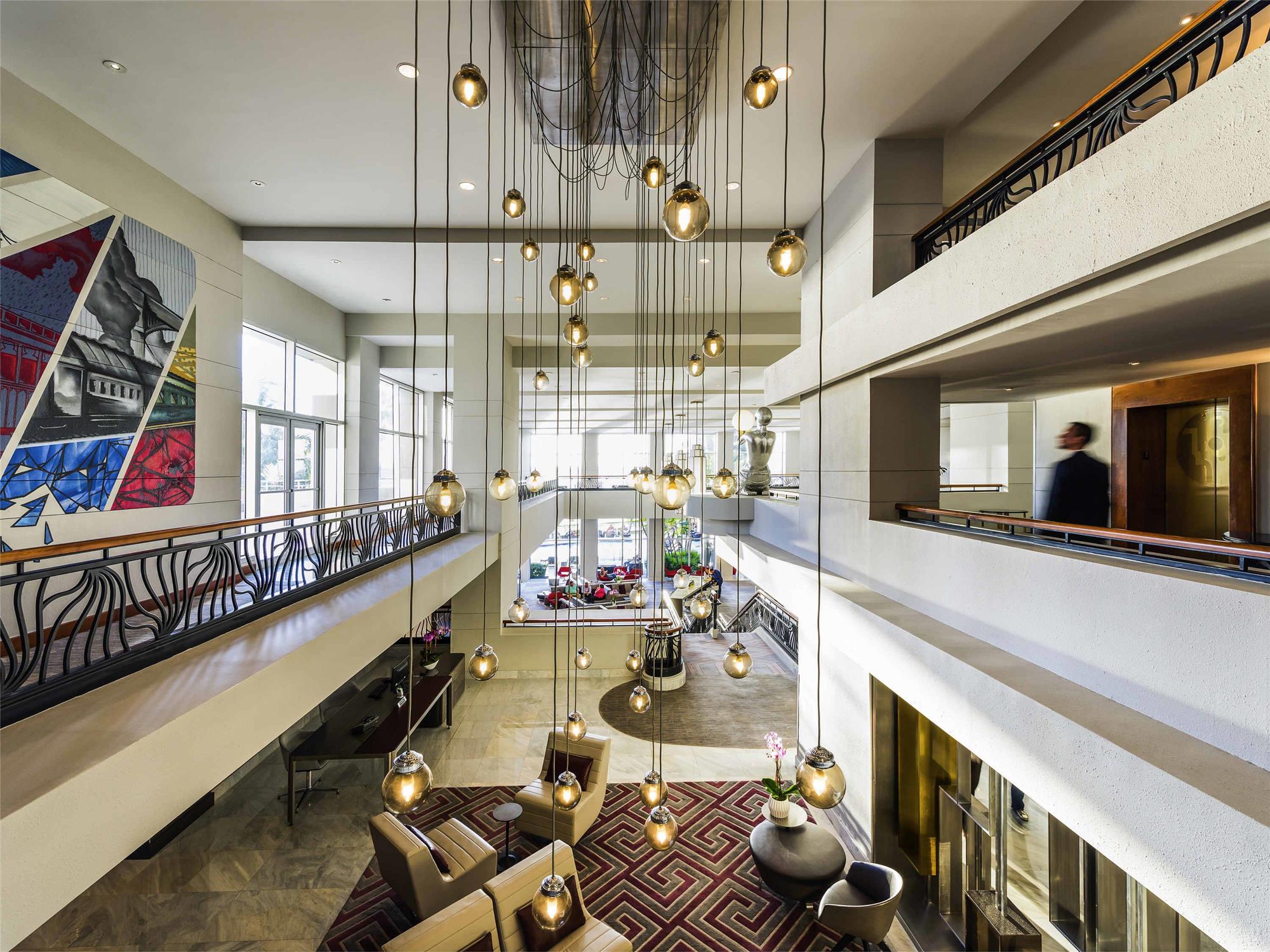 Pullman Miami Airport 1