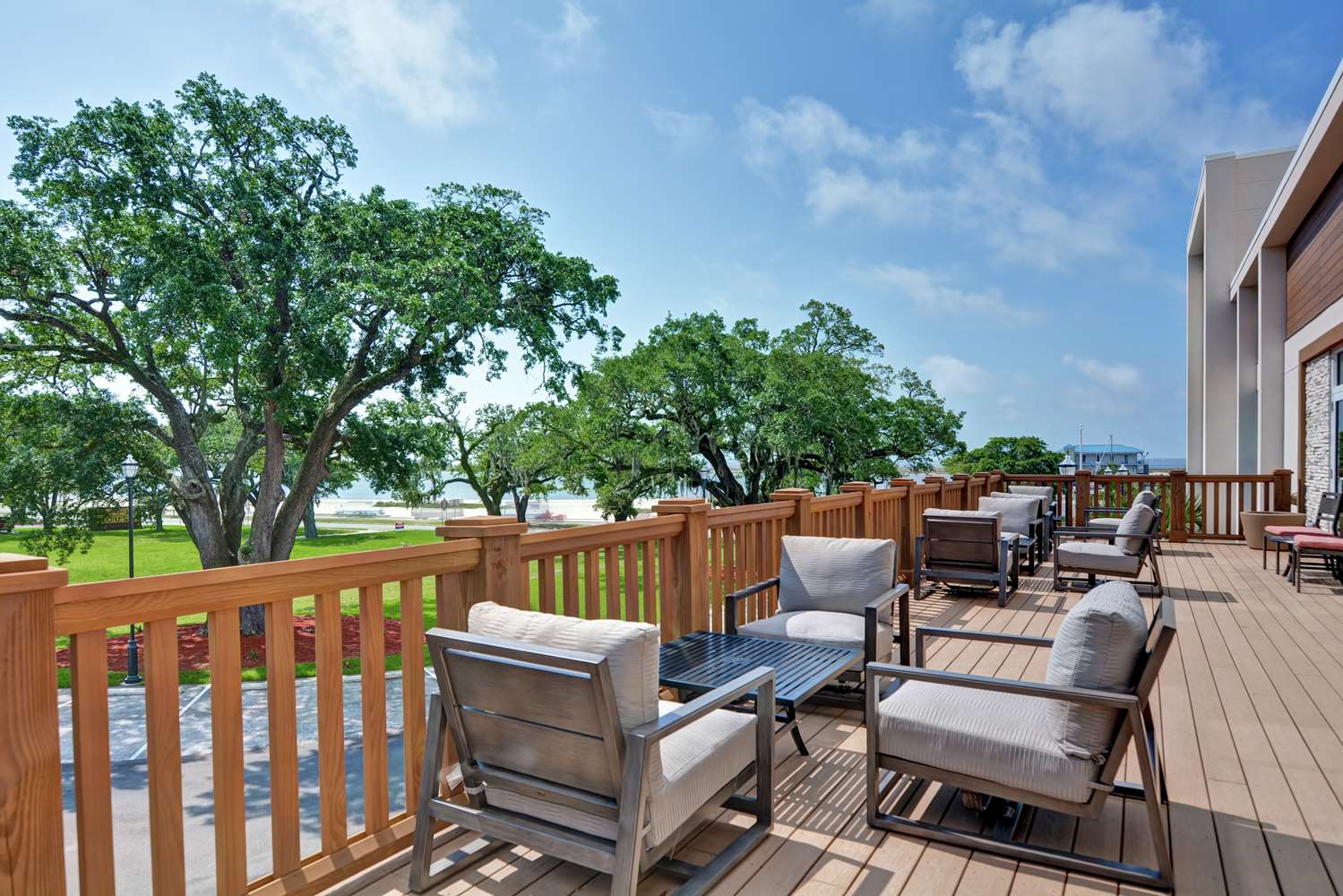 Hilton Garden Inn Biloxi 2