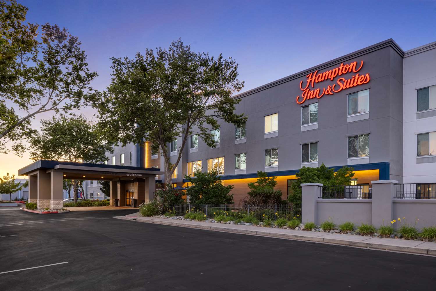 Hampton Inn & Suites Yuba City 2