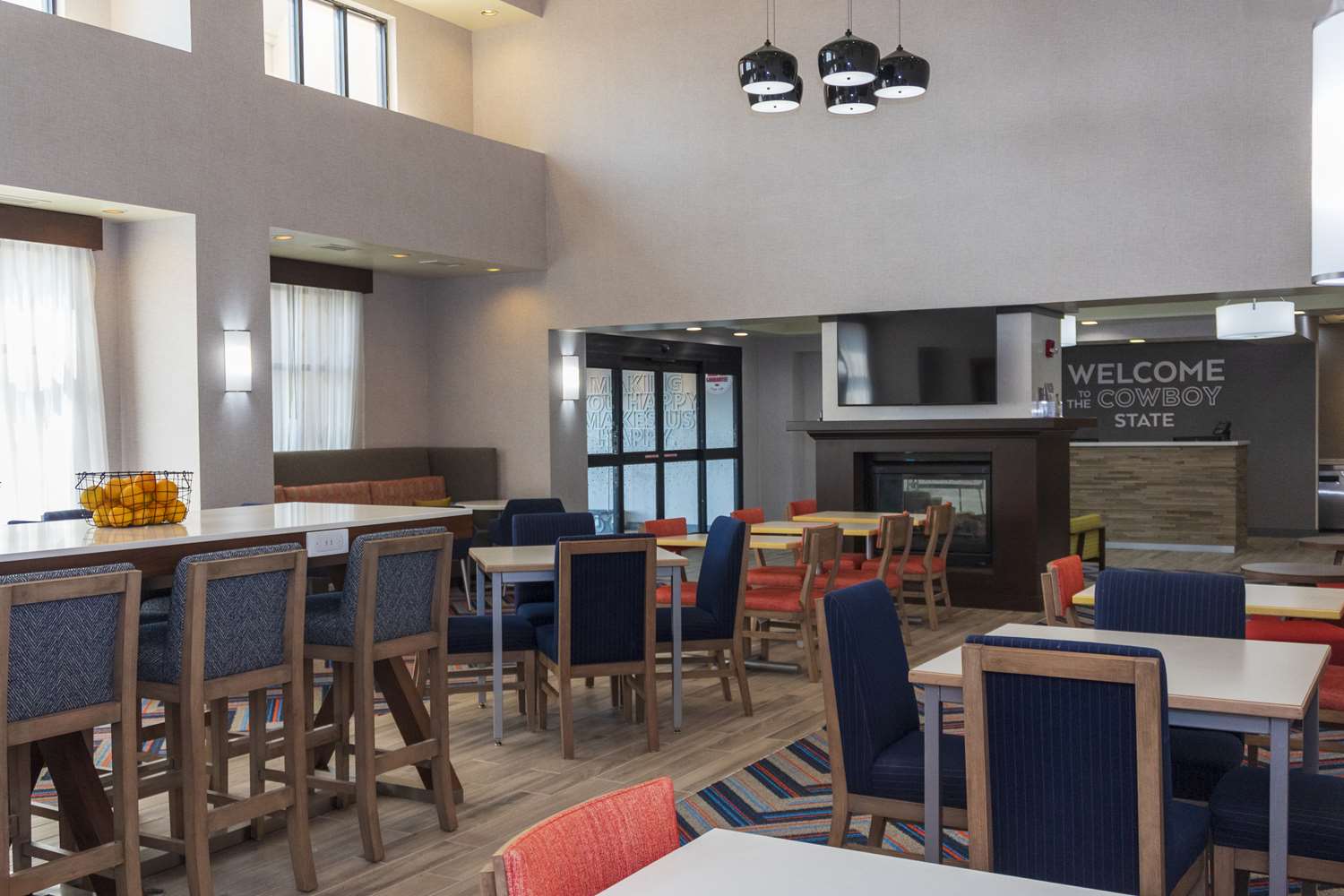 Hampton Inn & Suites Riverton 2