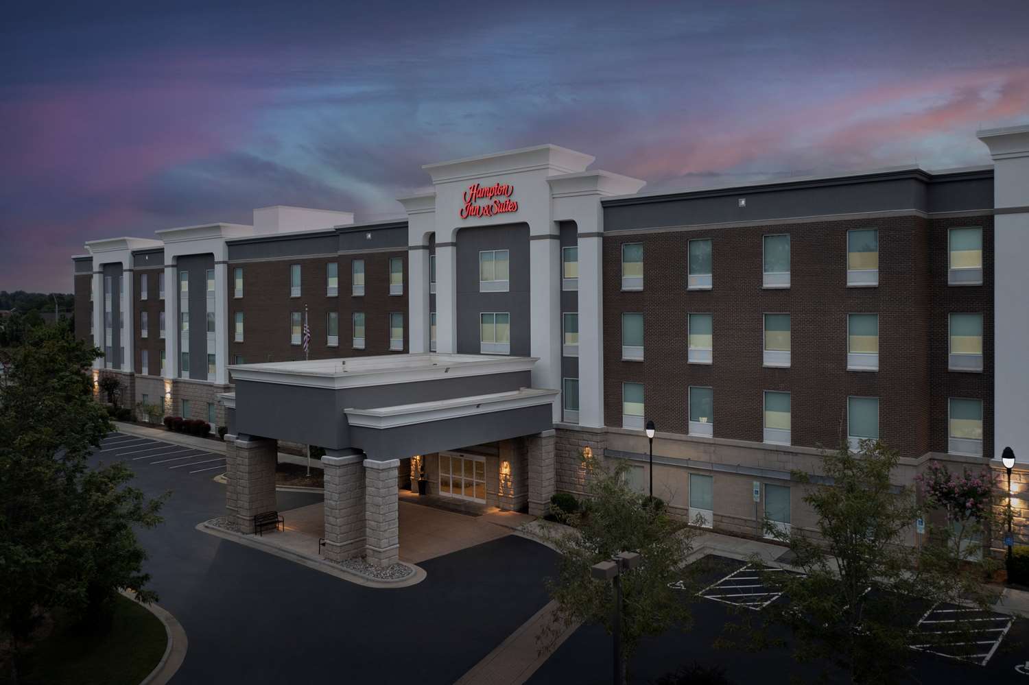 Hampton Inn & Suites Holly Springs 2