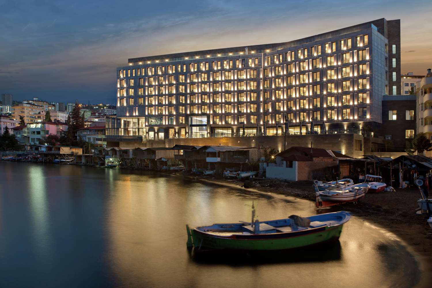 DoubleTree by Hilton Trabzon 2