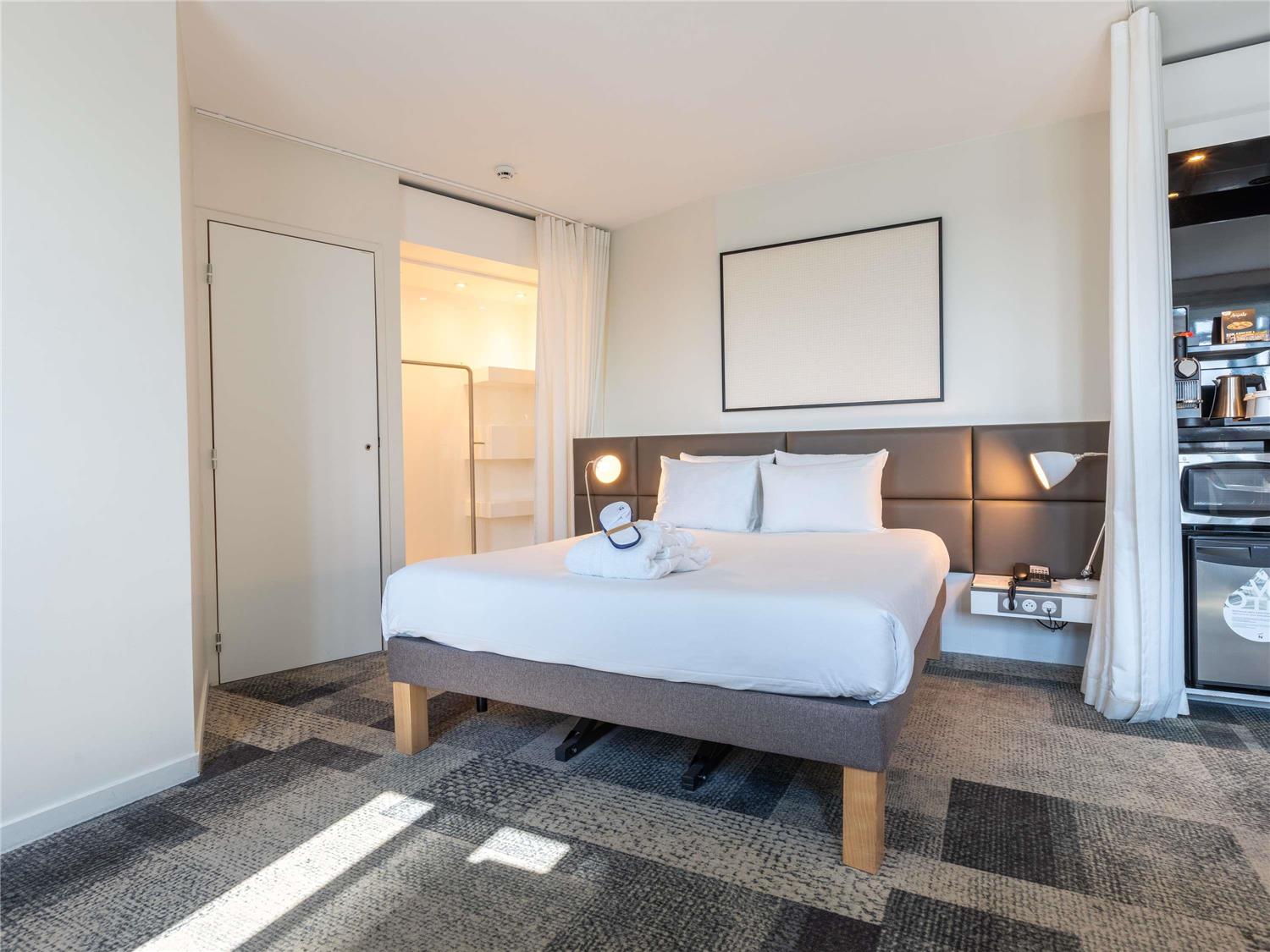Suite, exécutif