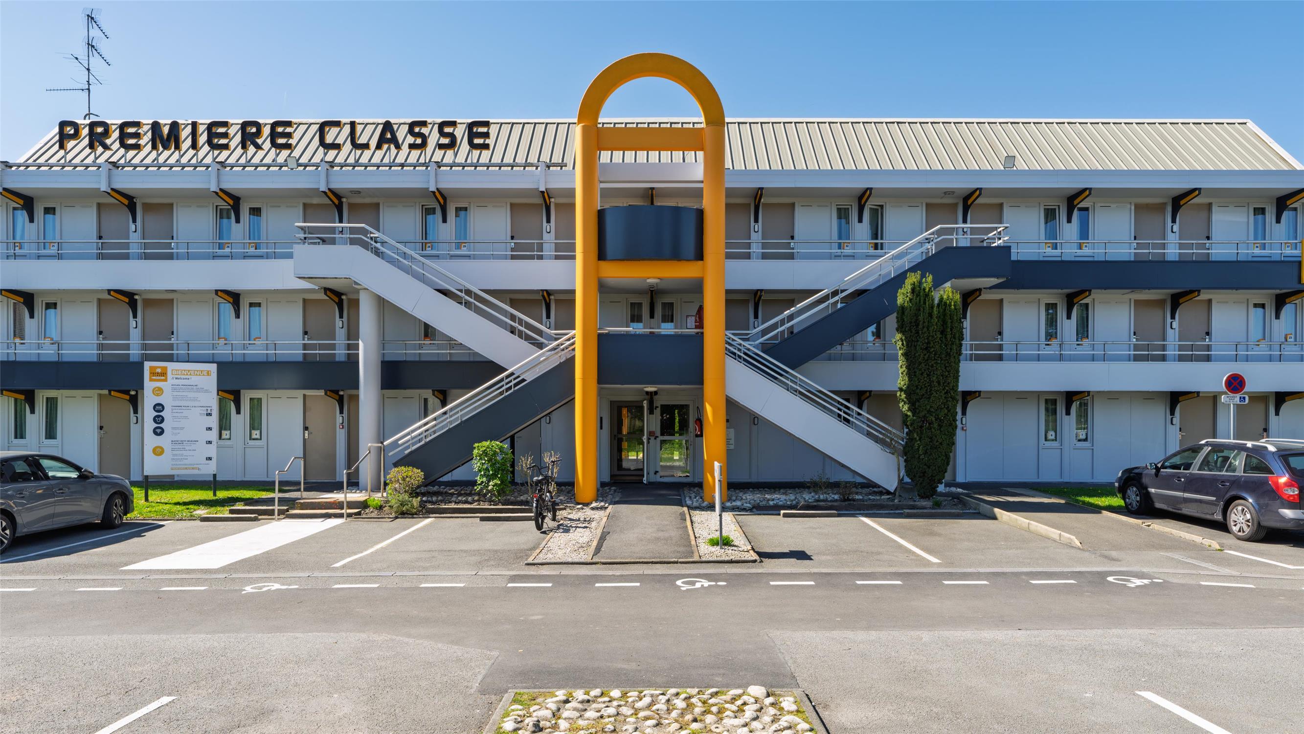 Premiere Classe Lille Nord - Roncq 1