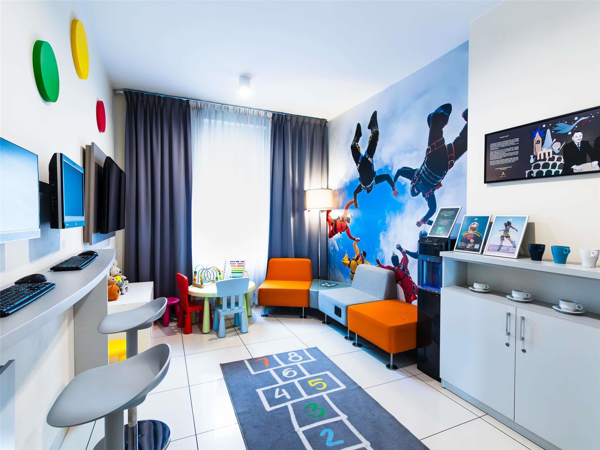 ibis Styles Warszawa West 2