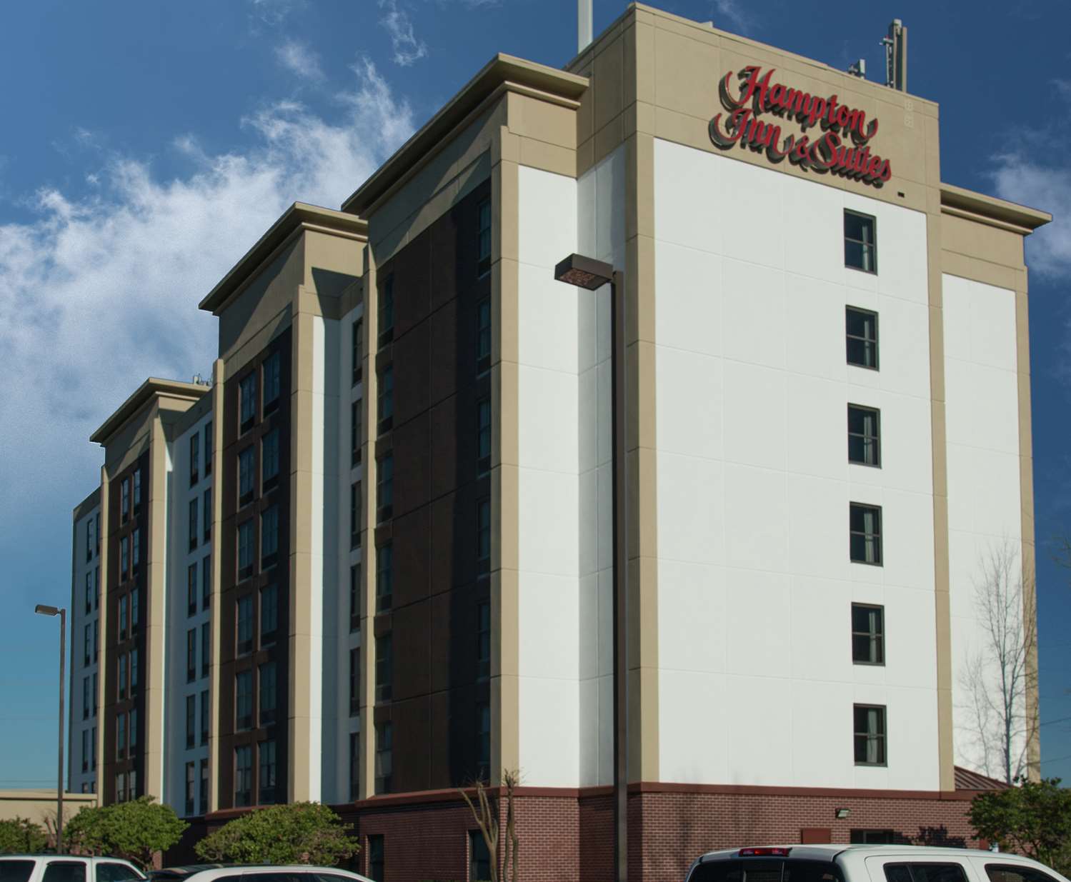 Hampton Inn & Suites Jackson Downtown-Coliseum 1
