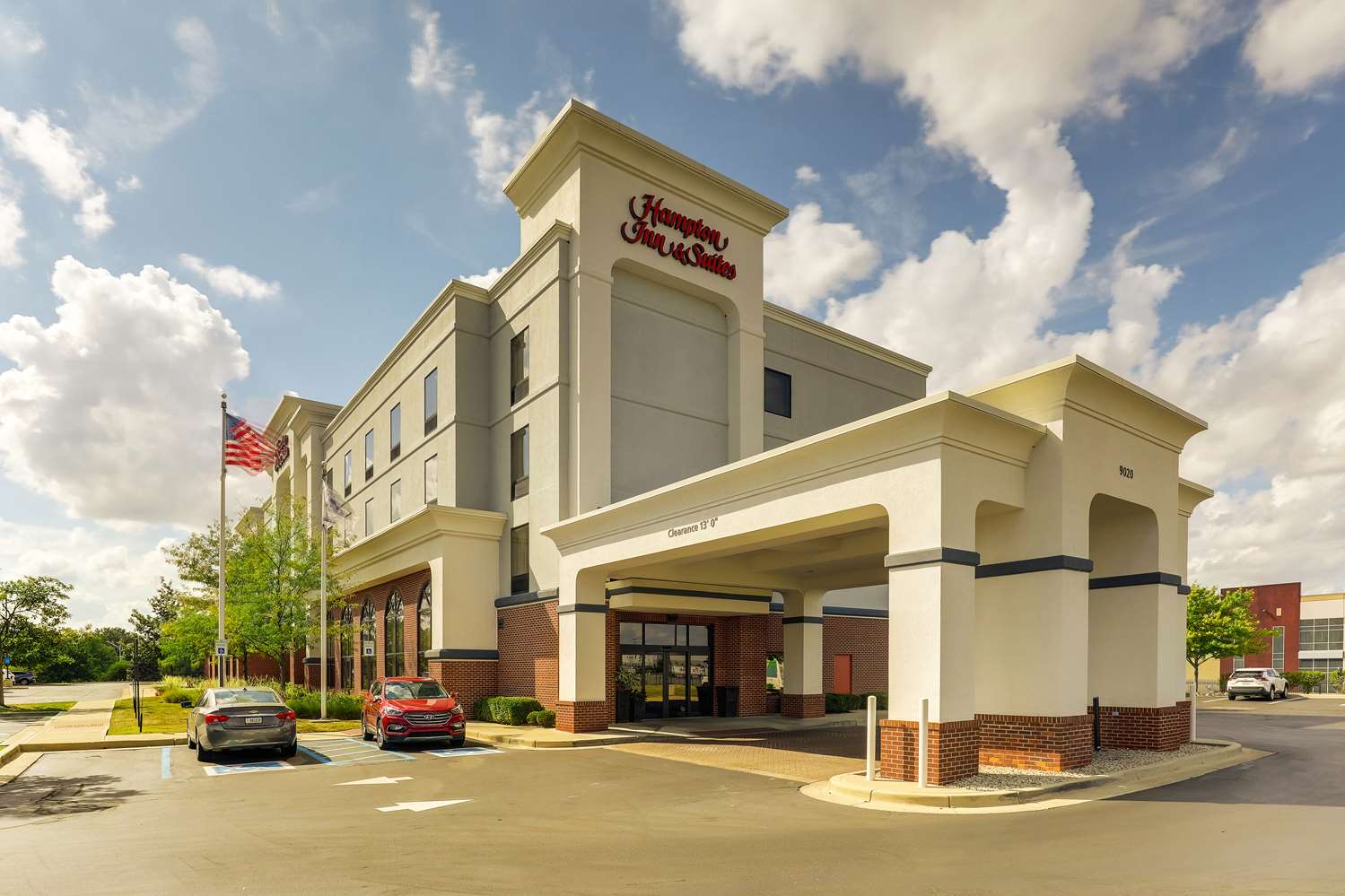 Hampton Inn & Suites Indianapolis-Airport 1