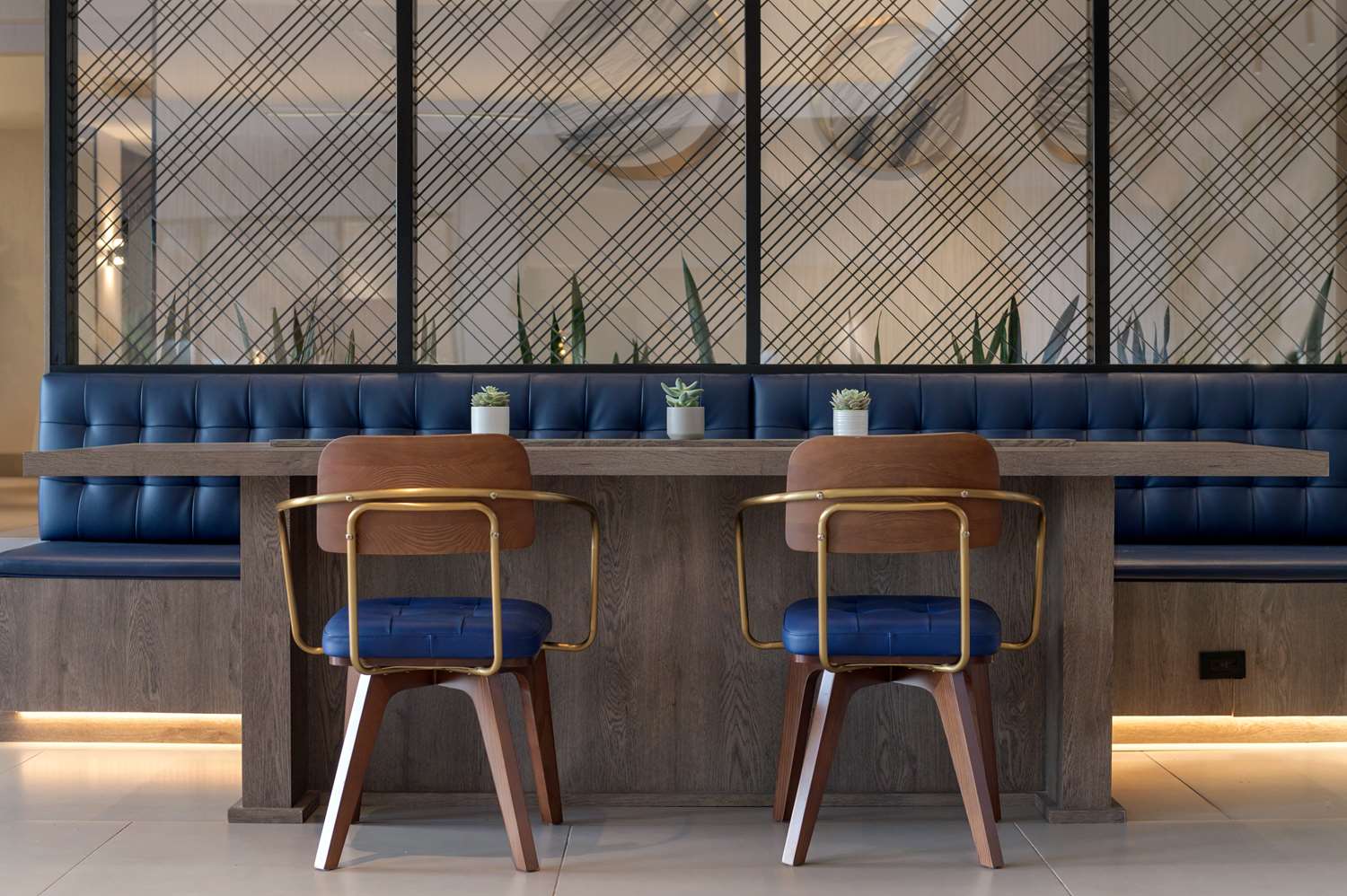 DoubleTree by Hilton San Francisco South Airport Blvd 2