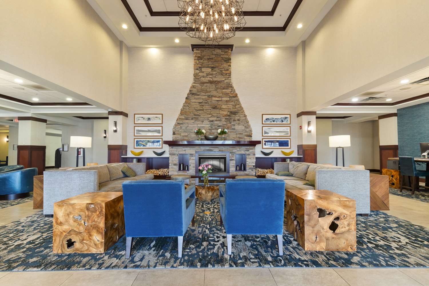 DoubleTree by Hilton Front Royal Blue Ridge Shadows 1